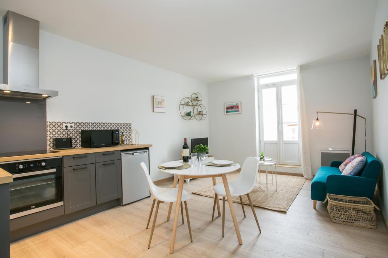 Logis Des Halles Du Coderc Διαμέρισμα Périgueux Εξωτερικό φωτογραφία